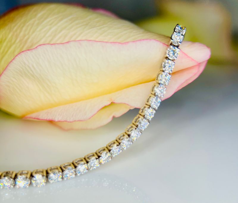 14KT White Gold Diamond Tennis Bracelet