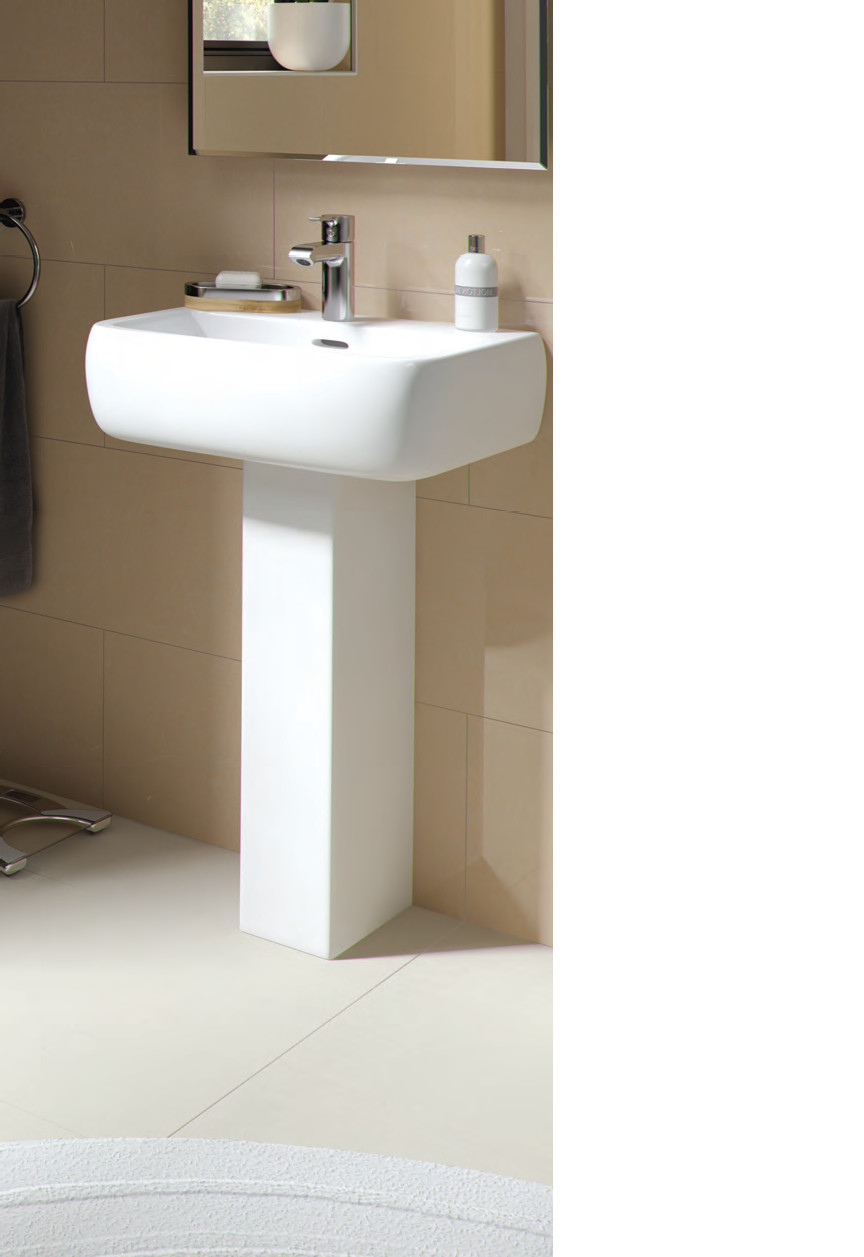 RAK Metropolitan Basin with Full Pedestal,