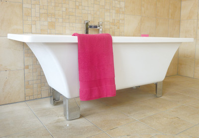 Antonia Square Freestanding Bath CB-AC