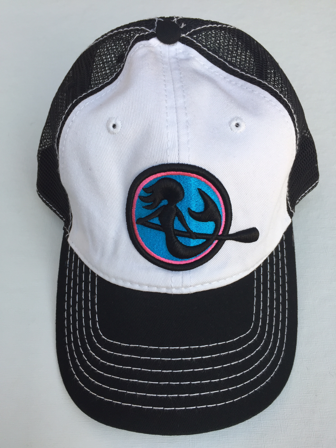SUP Mermaid™ Black &amp; White Mesh Snapback