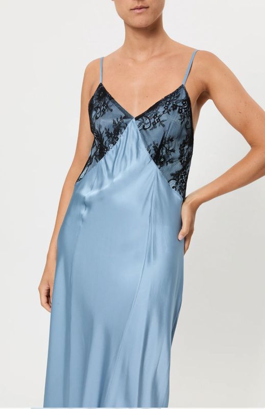 Slip dress