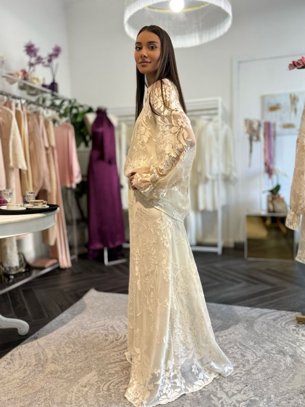 Completo camicia più gonna