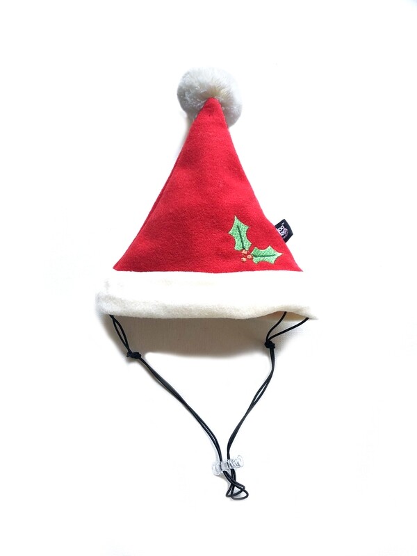 Dog Days Christmas Hat with Leaves Red