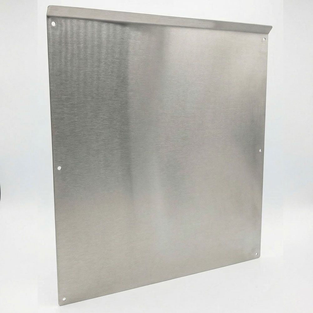Sunstone® 36″ 304 Stainless Steel Grill Wall Panel with Smoke Deflector – Premium Heat Barrier & Smoke Protection for Outdoor Kitchens