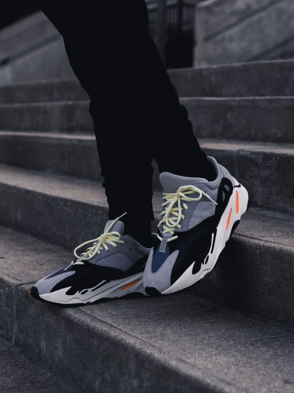 Running shoes