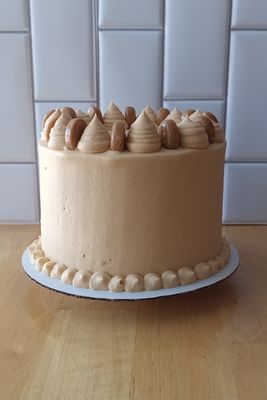 Caramel Goodness Cake