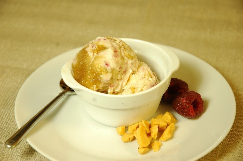 & Raspberry Ice Cream
