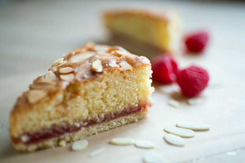 Bakewell Tart (24 portions)