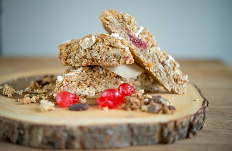 Cherry & Almond Flapjack (24 portions)