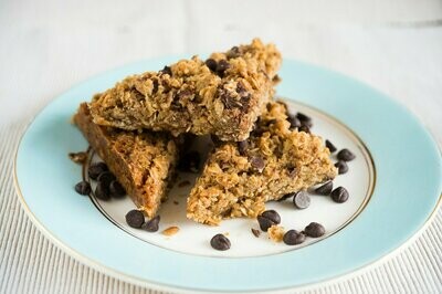 Chocolate Chip Flapjack (24 portions)