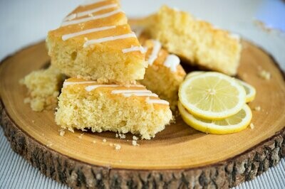 Lemon Drizzle Sponge Gluten Free Traybake (24 portions)