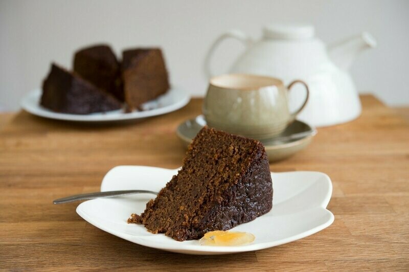 8" Ginger Cake (Vegan)