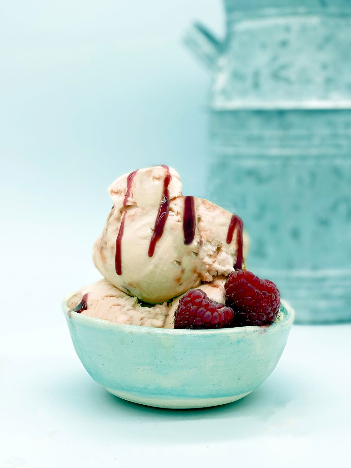 Raspberry Swirl Ice Cream