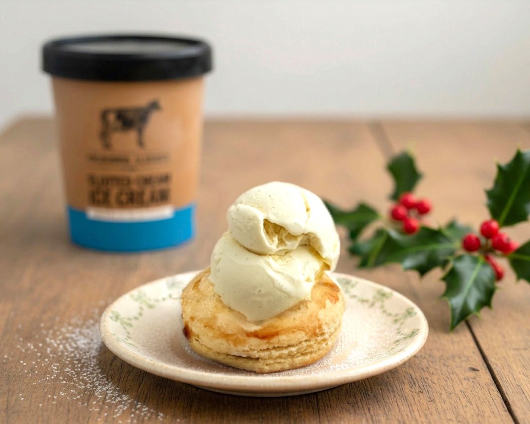 4 Special Mince Pies & 500ml Ice Cream