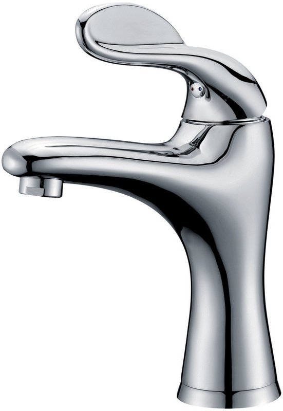 Single-handle lavatory faucet