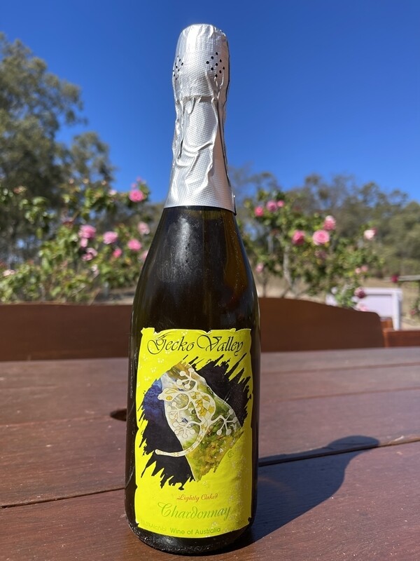 Sparkling lightly Oaked Chardonnay