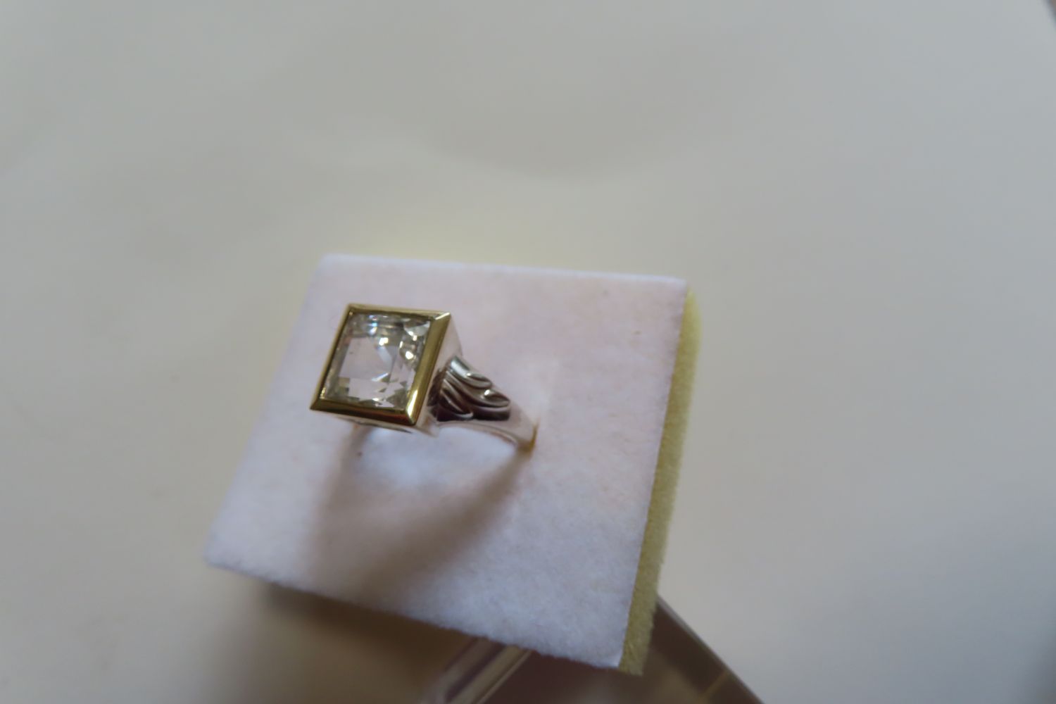 Scissors cut flawless White Topaz (6.15ct) ring in 9ct yellow gold