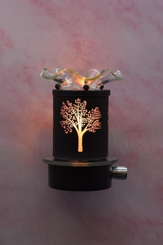 Tree single Black Metal Plug in