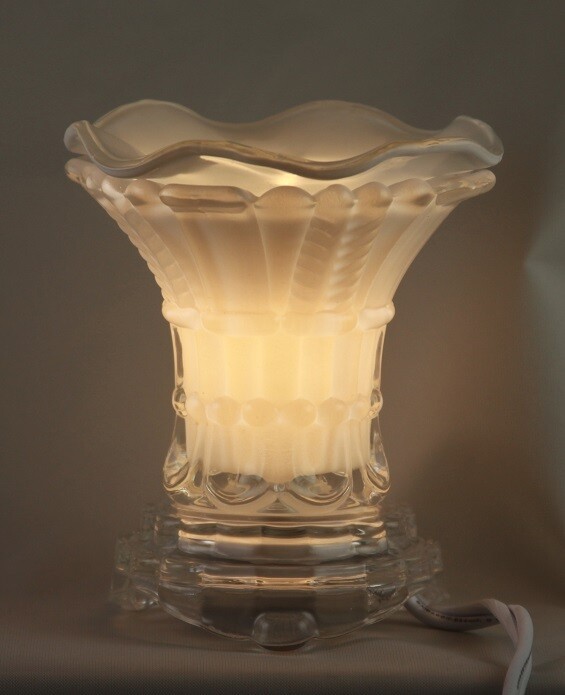 White Old Fashioned Wire Controlled oil Burner