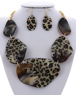 Necklace &amp; Earrings | Cellulose Acetate Statement Necklace &amp; Earring Set