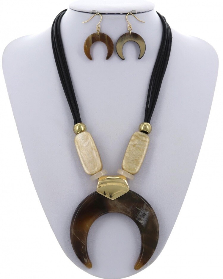 Acetate Pendant Cord Necklace & Earring Set