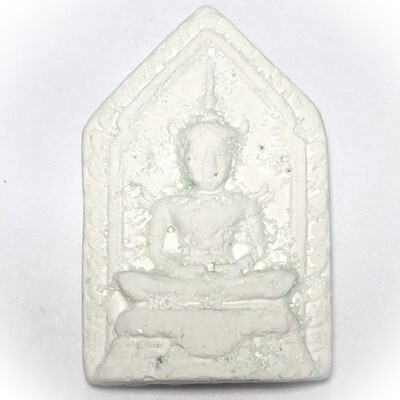พระแก้วมรกต หลวงตาม้า วัดถ้ำเมืองนะ เนื้อผงธรรมธาตุ ขึ้นพระธาตุ