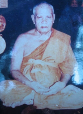 หลวงพ่อสนิท วัดลำบัวลอย