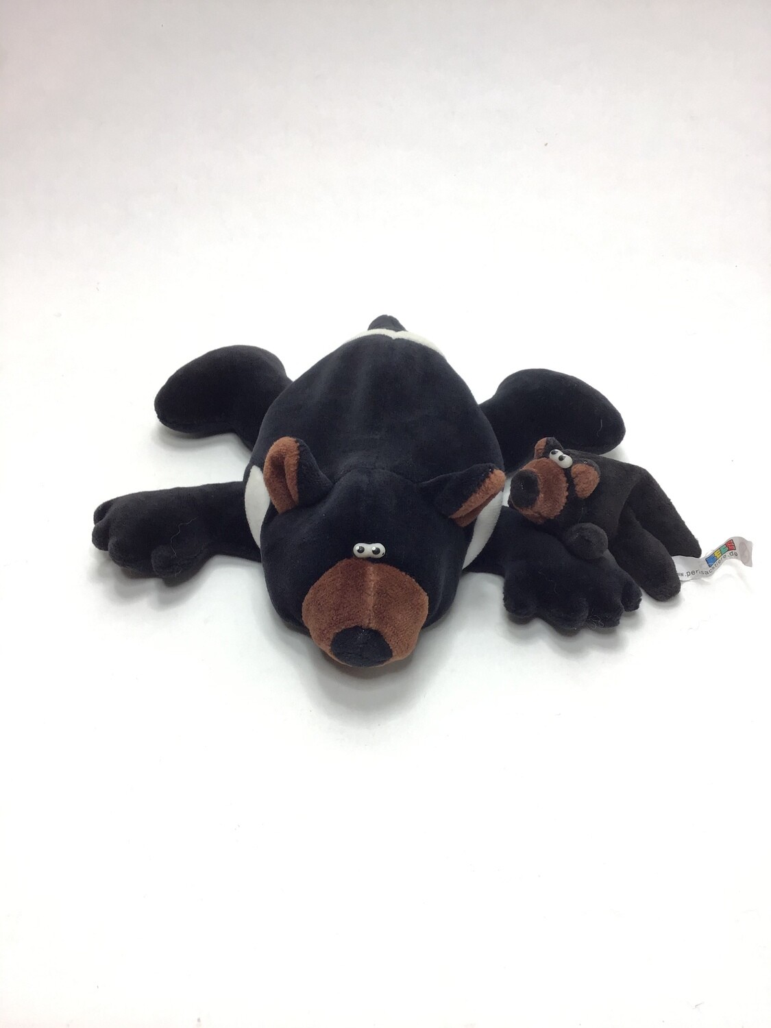 Perlsacktier Tasmanischer Teufel mit Baby liegend 23cm Kult