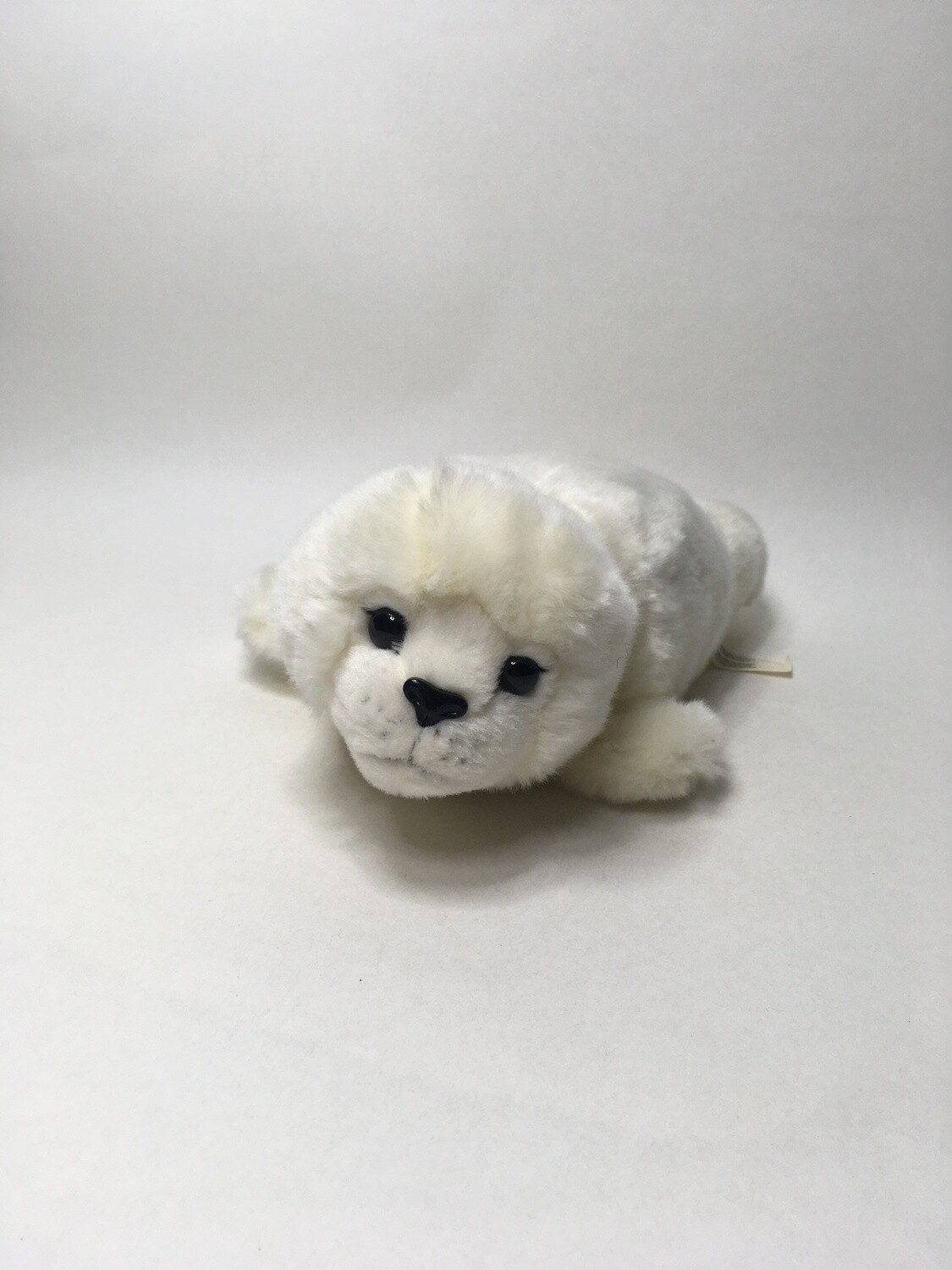 WWF Robbe liegend 30cm ( beliebt )