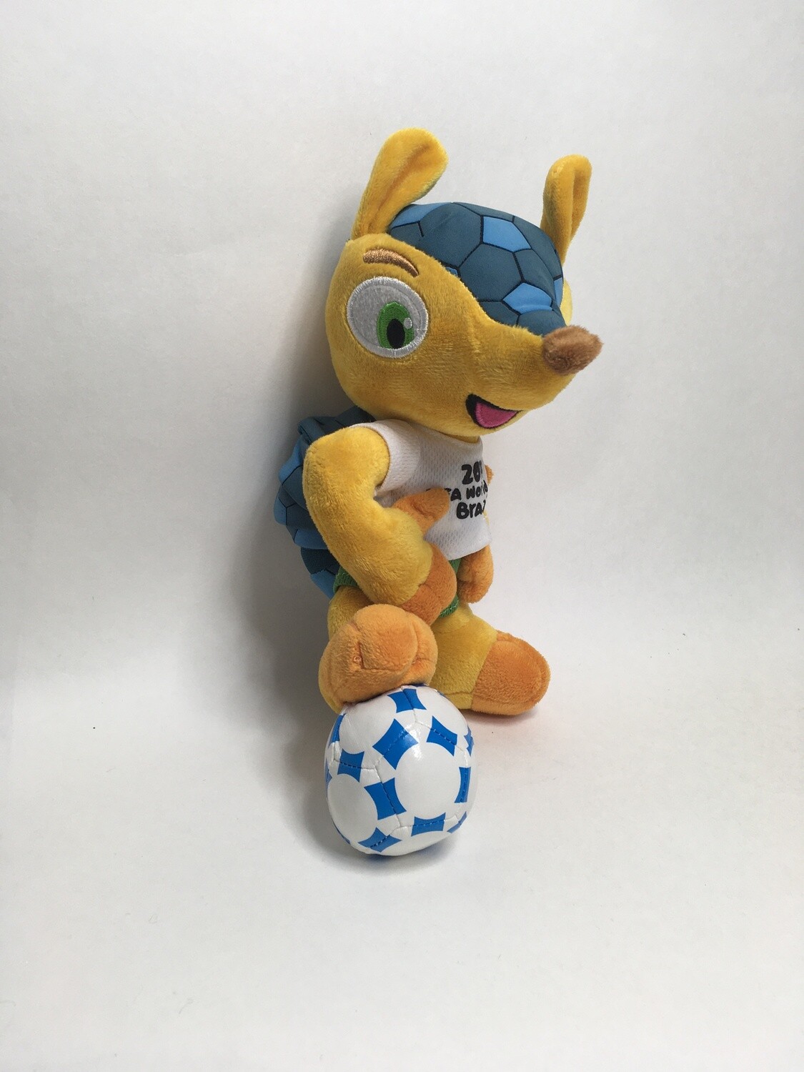 Gürteltier Maskottchen WM Brasilien Fuleco stehend 25cm selten