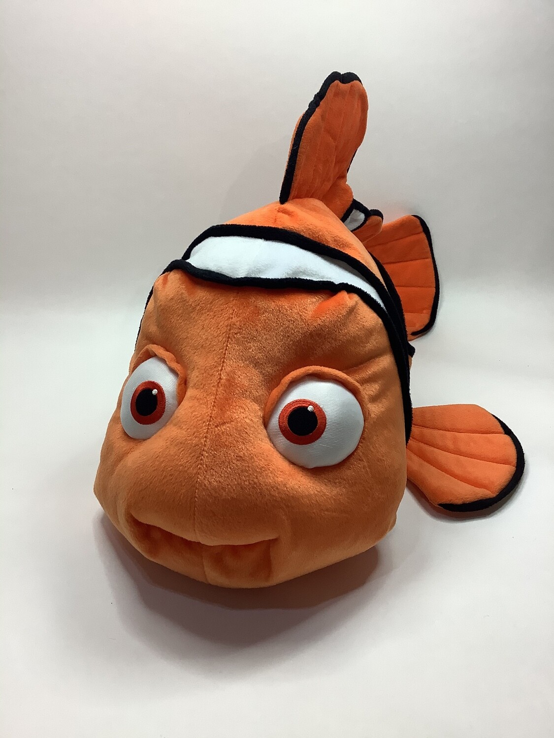 Disney XXL Findet Nemo Clownfisch liegend 70cm 650g