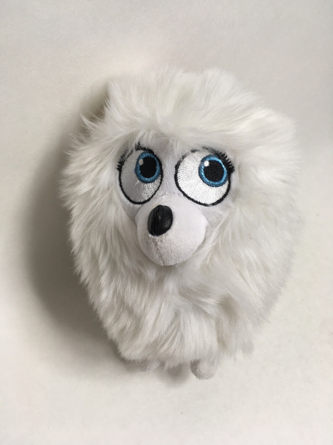 Pets 2 Gidget Spin Master Hund sitzend 17cm selten