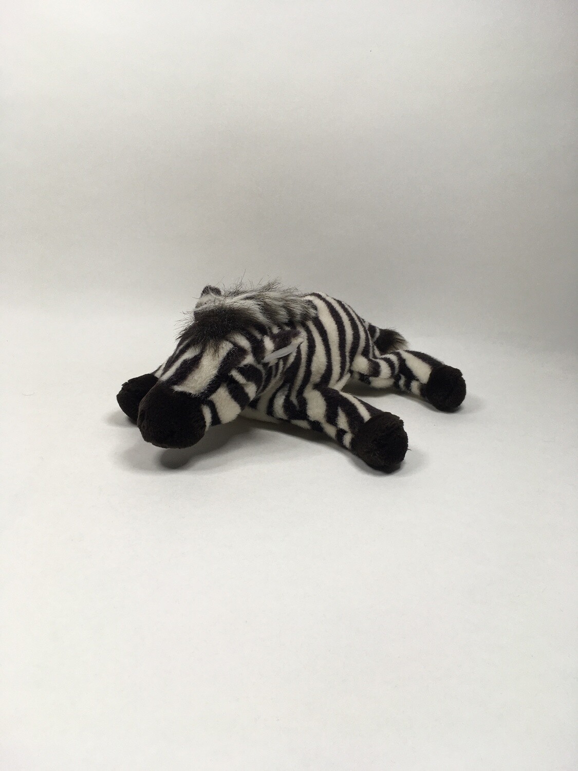 Zebra liegend 44cm selten