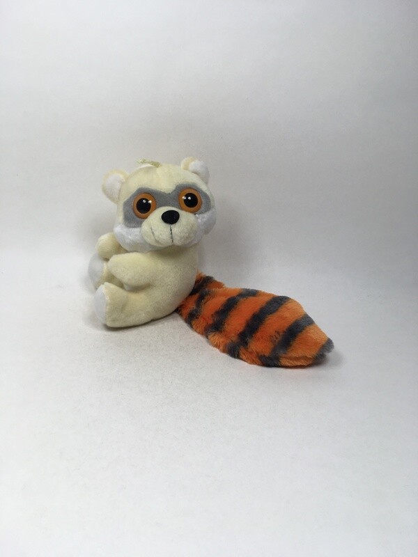 Waschbär Paul Import sitzend 20cm selten