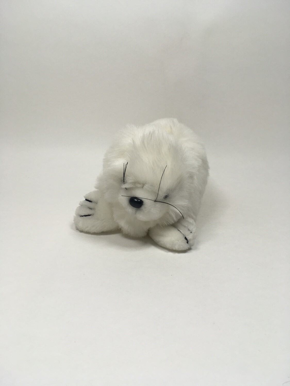 Robbe liegend 33cm selten