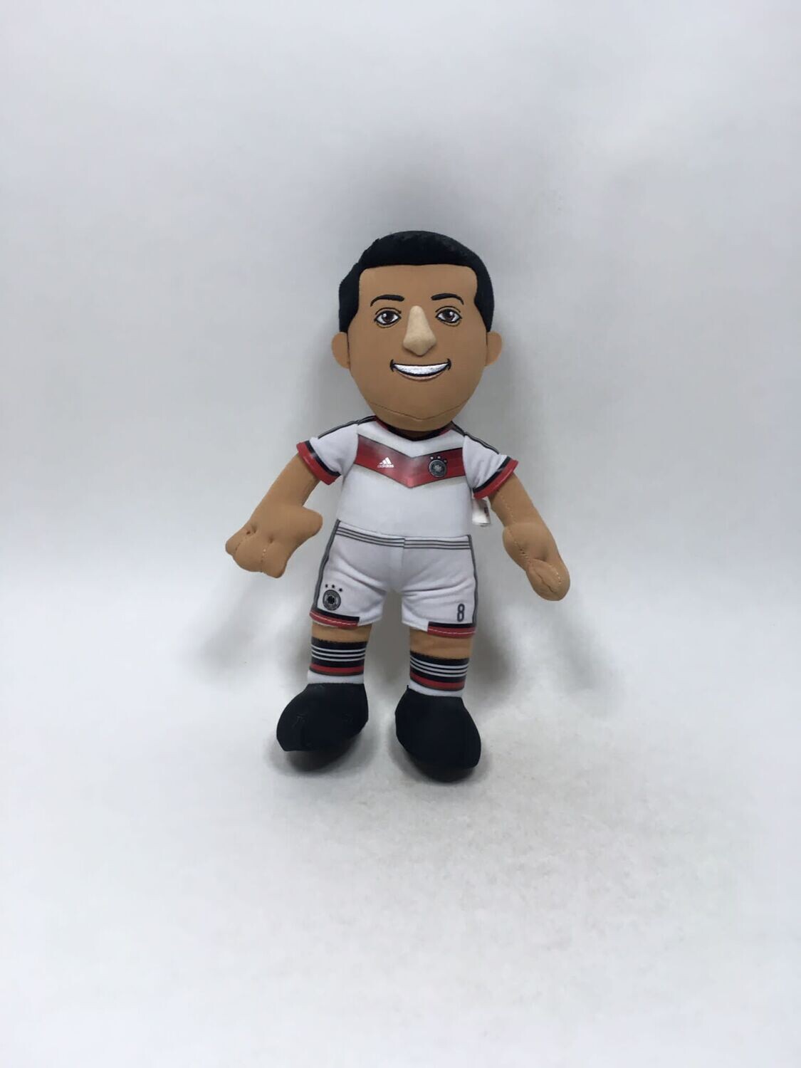 Puppe Mesut Özil stehend 27cm selten