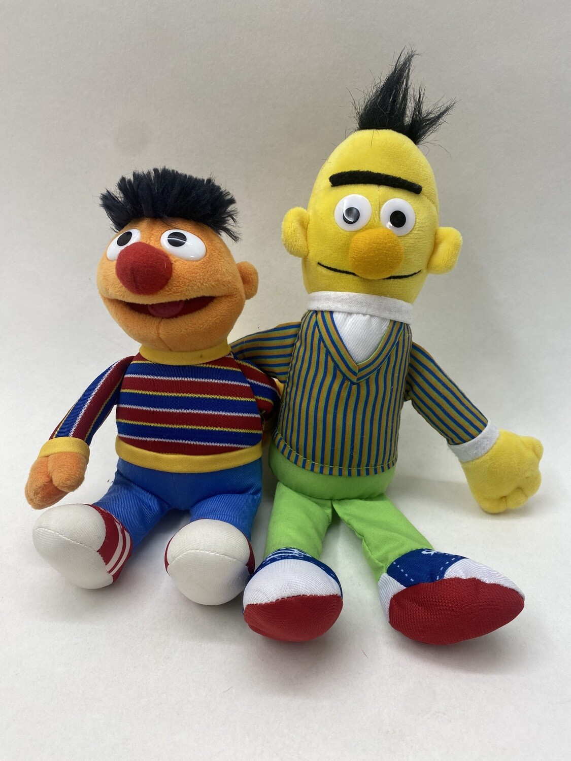 Sesamstrasse Bert und Ernie Play by Play stehend 30cm selten