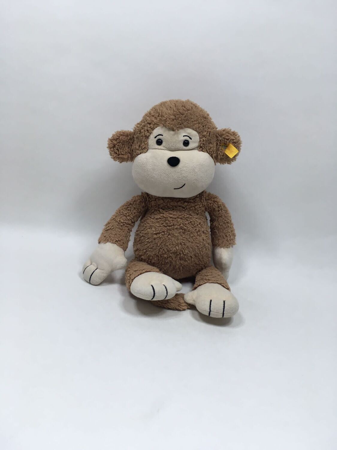Steiff Affe Soft Cuddly Friends Brownie mit Knopf und Fahne stehend 43cm Sammlerstück