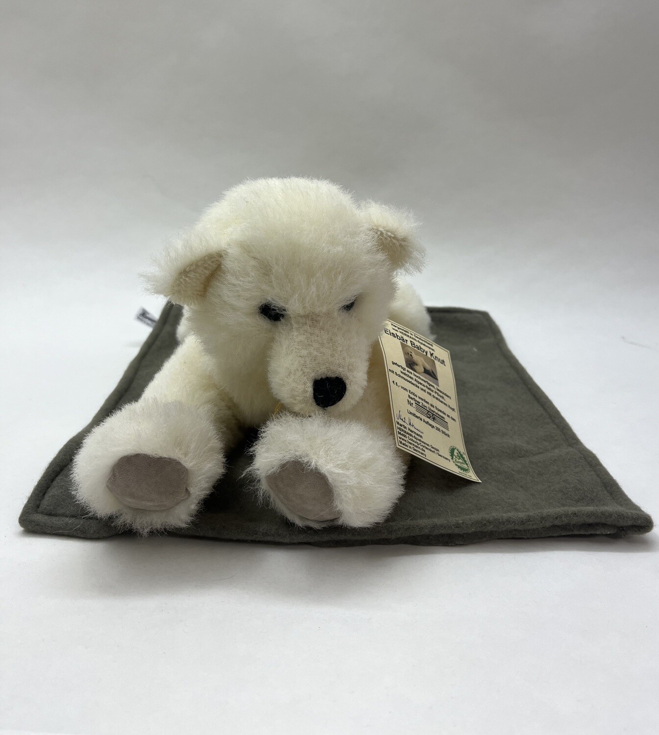 Eisbär Baby Knut mit Decke Hermann Limited Edition 54/250 liegend 31cm Mega Sammlerstück Vintage mit Zertifikat