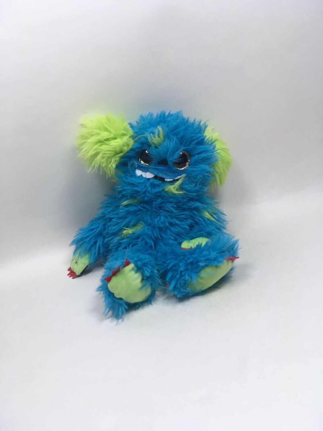 Masked Singer Mülli Müller Heunec stehend 38cm Sammlerstück