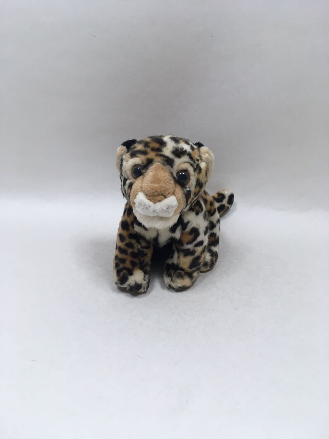 Leopard Douglas sitzend 30cm Sammlerstück