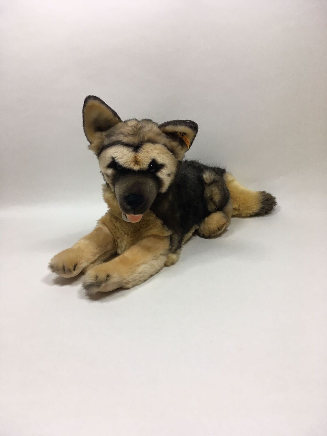 Steiff Hund Schäferhund Mike 083488 mit Knopf & Fahne liegend 63cm