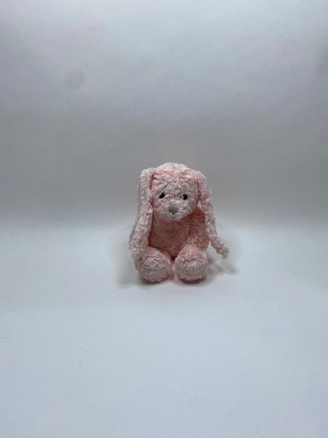 Steiff Hase Tilda 080623 mit Knopf und Fahne stehend 35 cm Sammlerstück