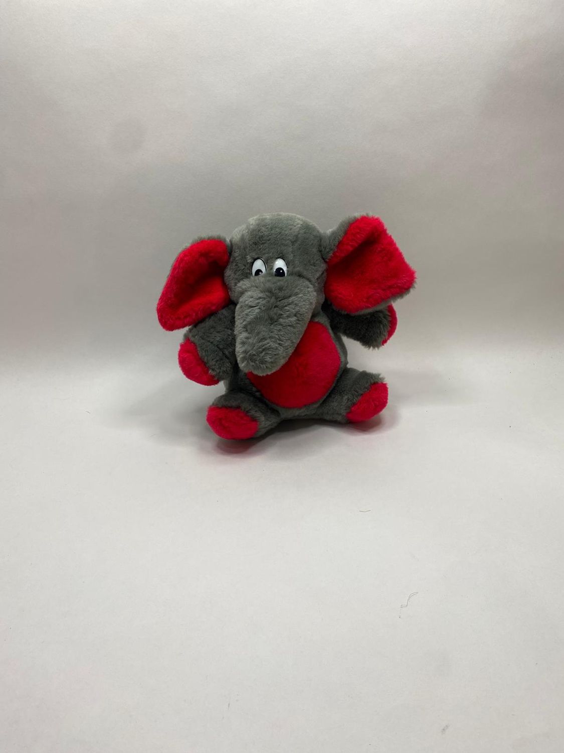 Elefant Heunec sitzend 27 cm selten