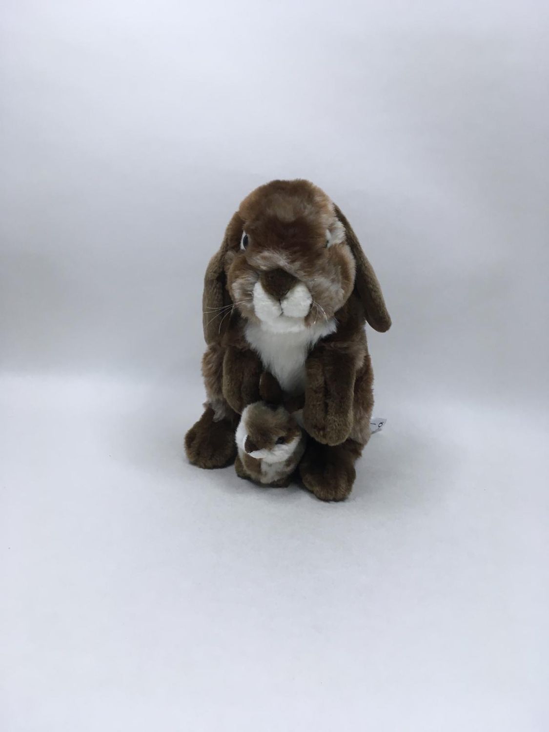 Hase mit Baby FAO Schwarz sitzend 33 cm Rarität