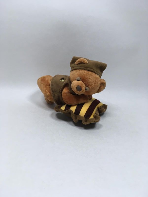 Teddy Knuffel liegend 20 cm Sammlerstück