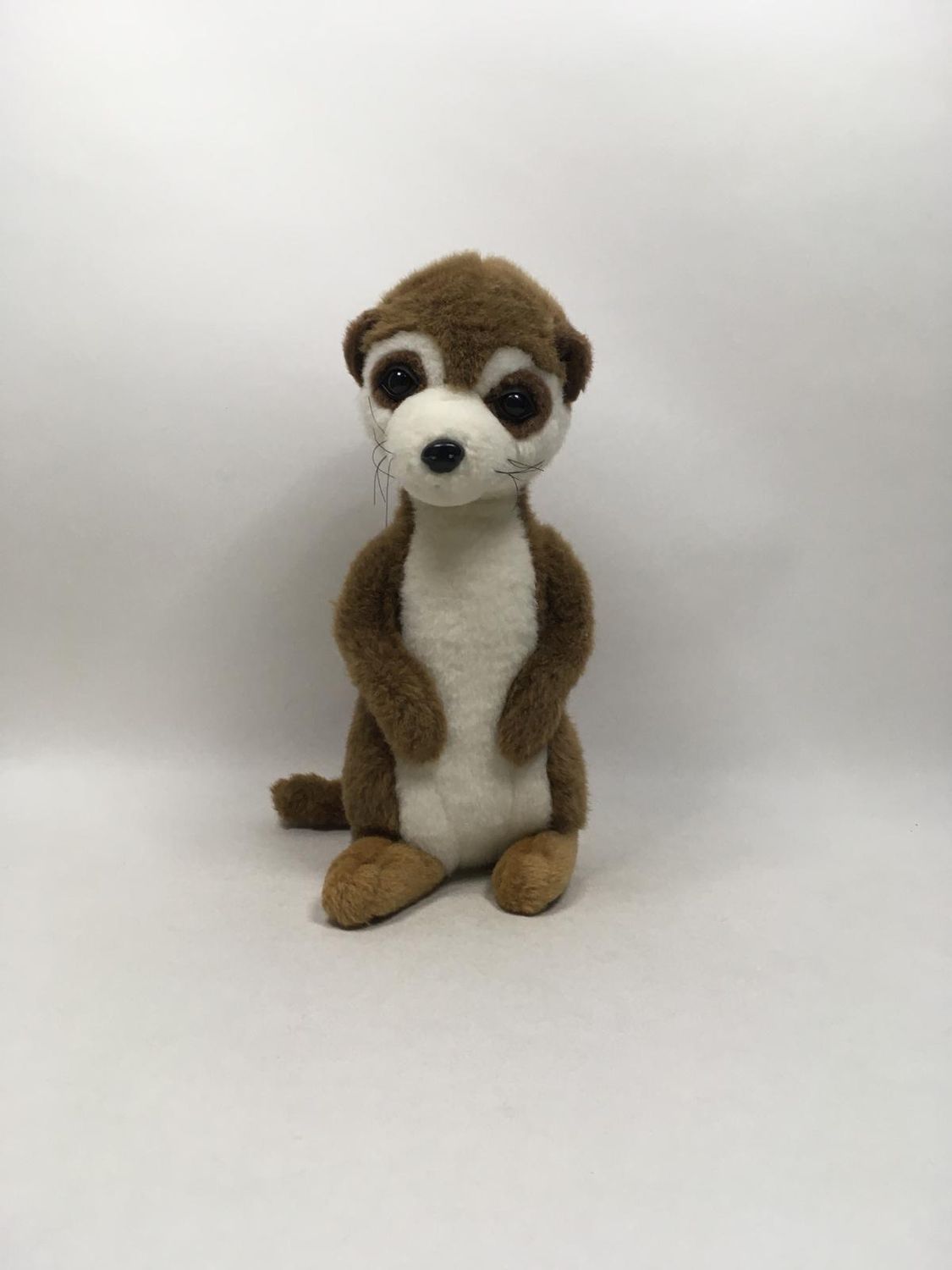 Erdmännchen Mitsubishi Motors stehend 35 cm Sammlerstück