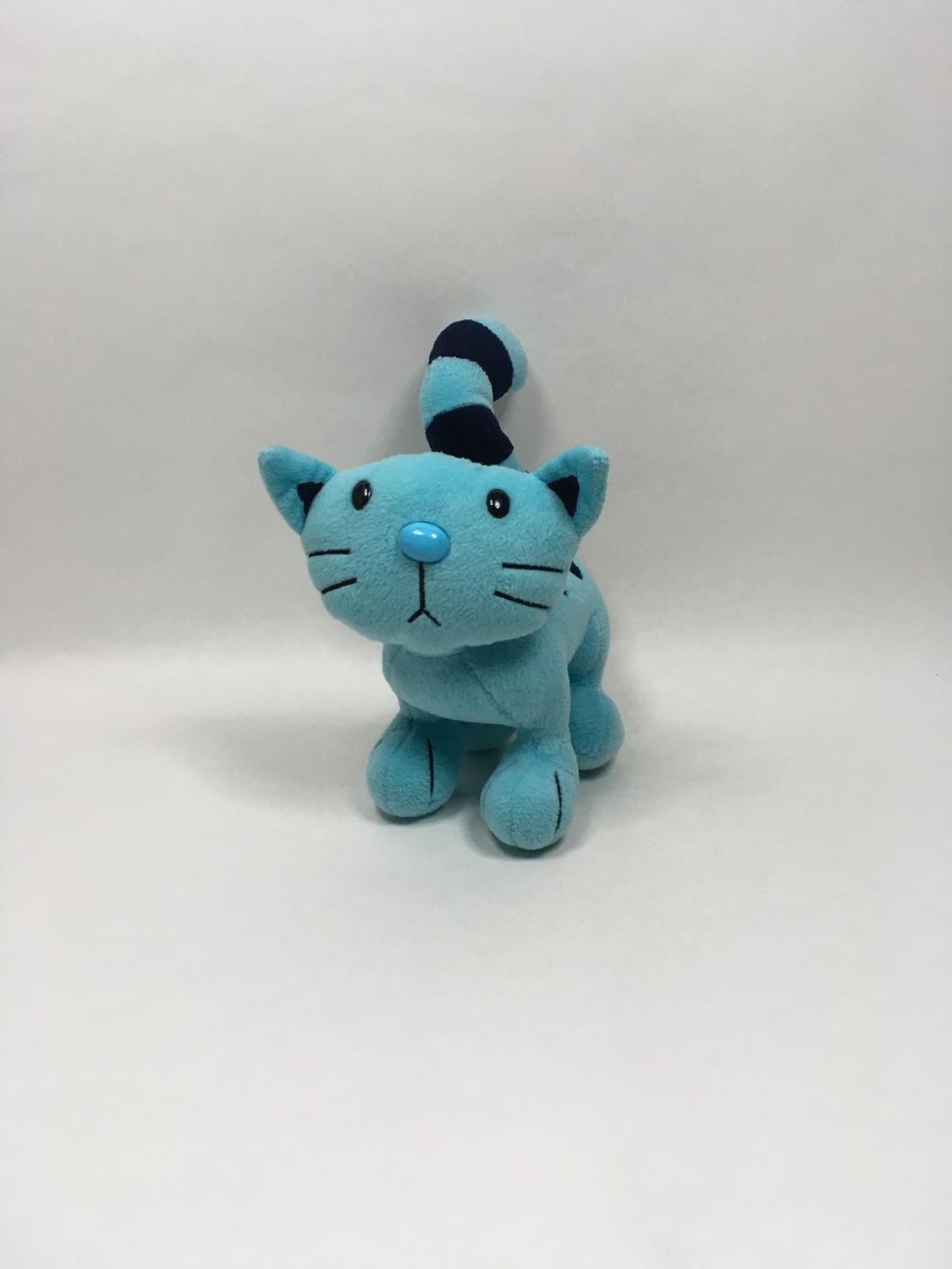 Katze Kuschel Pilchard Bob Der Baumeister stehend 30 cm selten