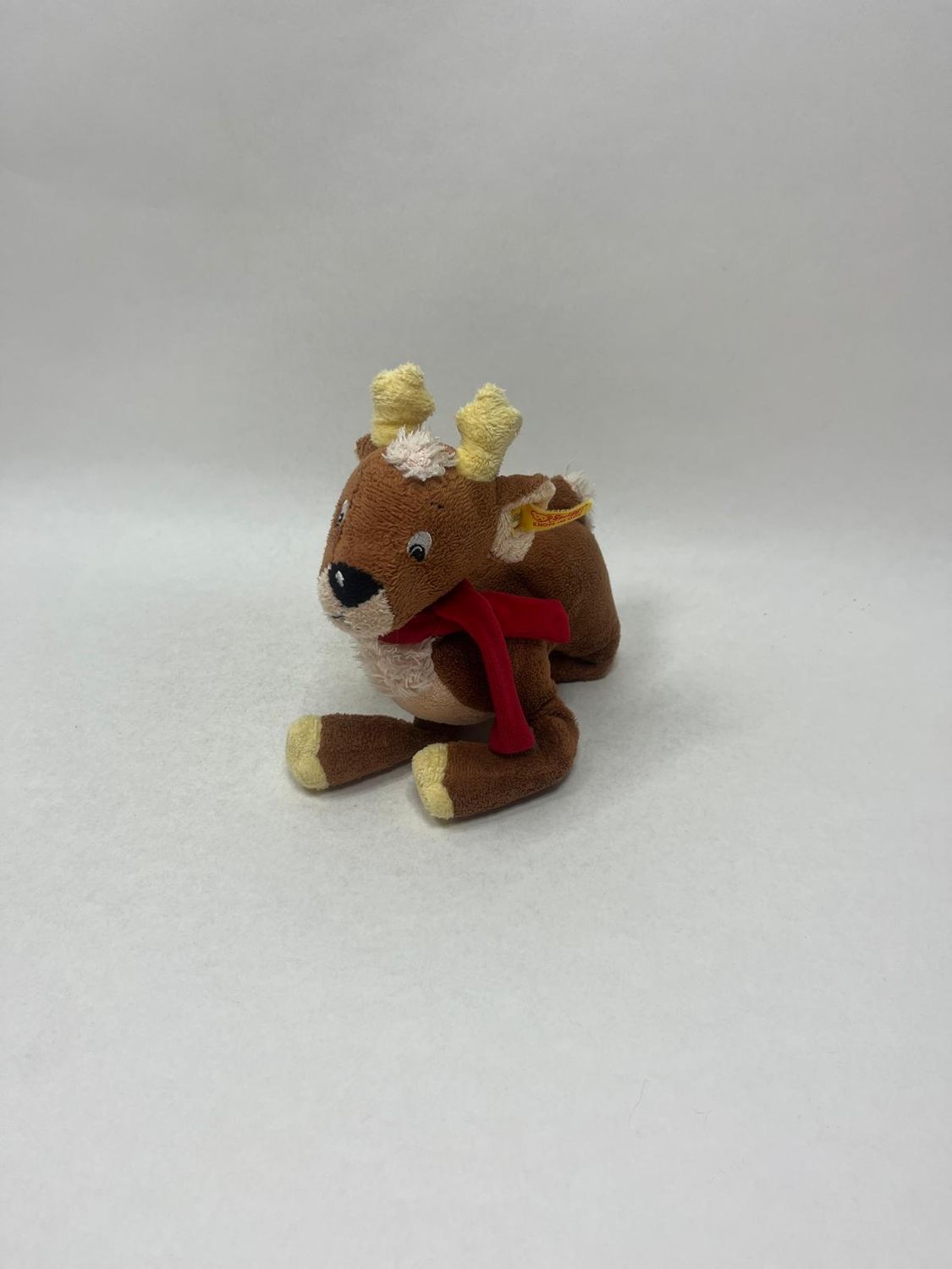 Steiff Rentier Olaf Lauras Stern mit Knopf und Fahne ( ohne Nummer )  stehend 25 cm selten