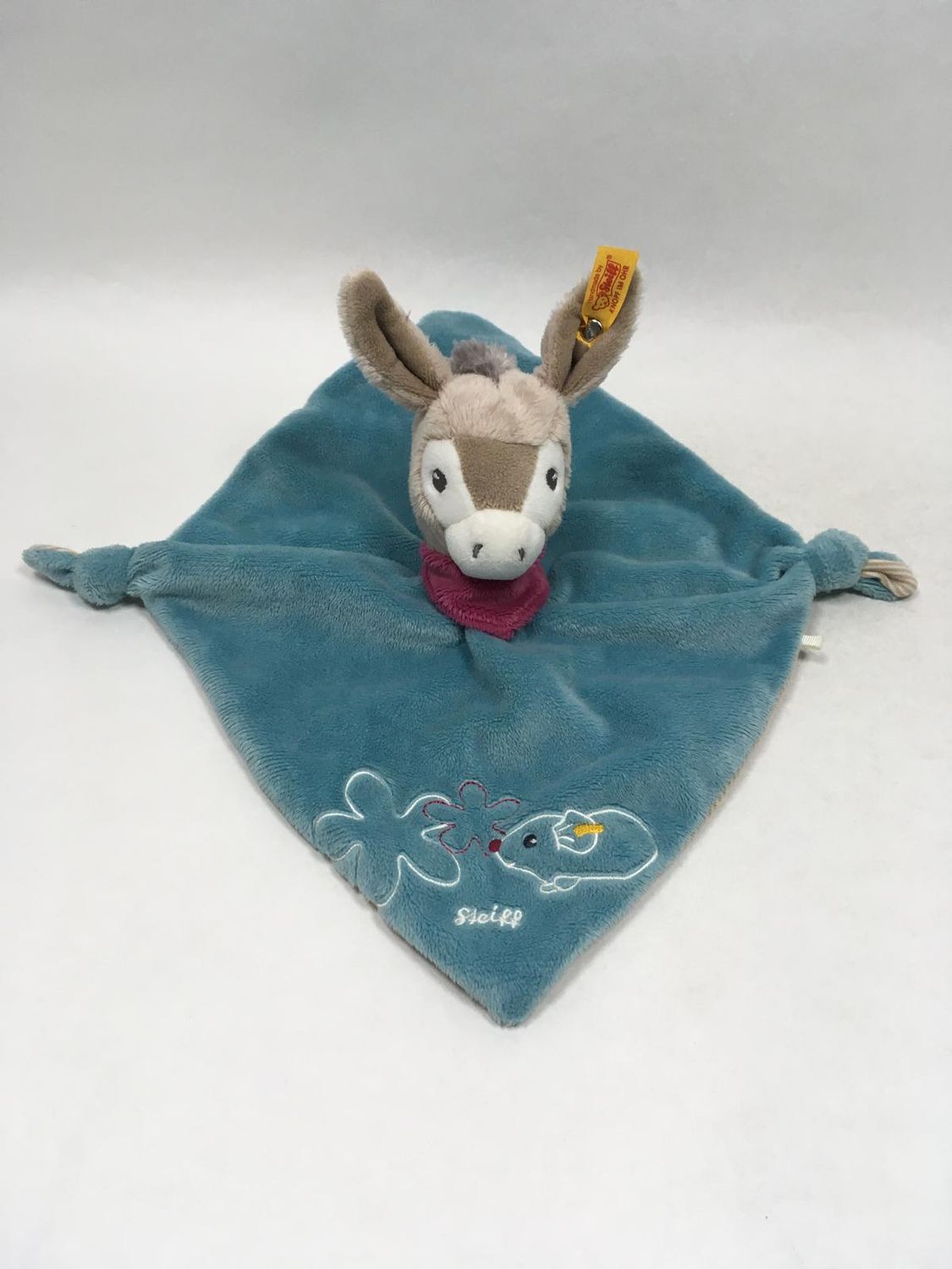 Steiff Esel Issy Schmusetuch 238611 mit Knopf und Fahne stehend 30 cm selten